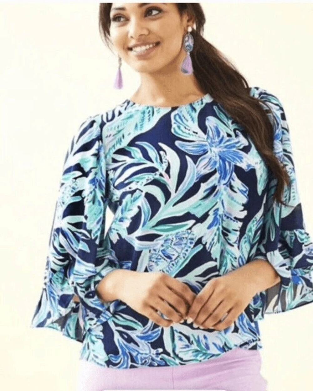 Lilly Pulitzer Lileeze Francis Top High Tide Navy Ready Set Gecko Womanโs Medium